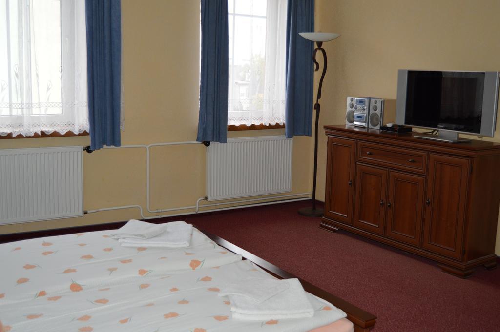 Hotel Paradise Ostrava Zimmer foto