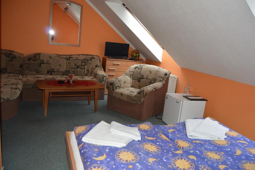 Hotel Paradise Ostrava Zimmer foto